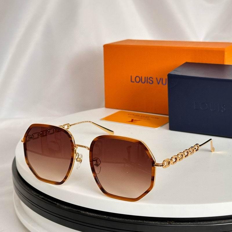 LV Sunglasses 1070